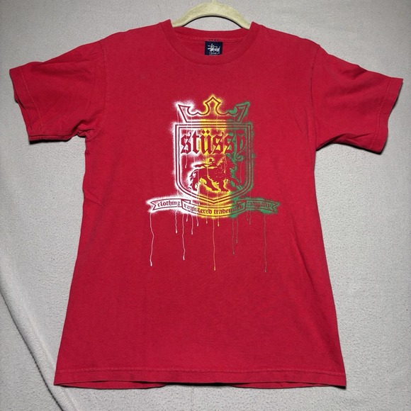 VINTAGE STUSSY RASTA LION EMBLEM T Shirt Red Size‎ Small Y2k - Picture 1 of 6